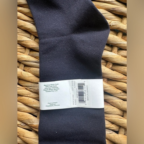 Flynn O’Hara Girls School Uniform Knee High Navy Socks size small 7-8 1/2” - Picture 3 of 3
